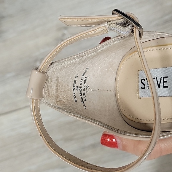 Steve Madden Size 6 Moxxi Clear Pointed Toe Pump - Picture 5 of 8